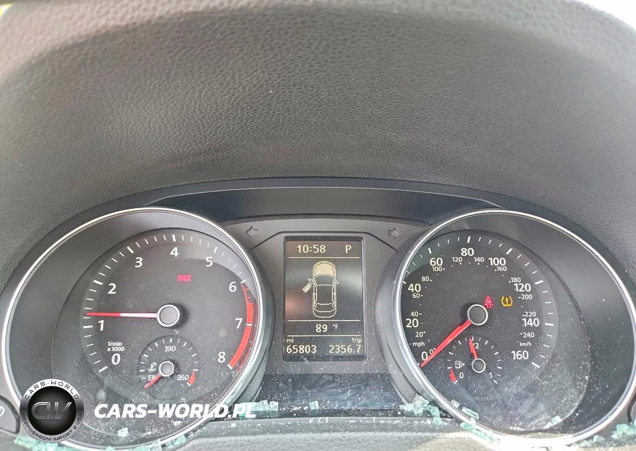 2017 Volkswagen Passat S VIN:1VWAT7A36HC032147 - 9