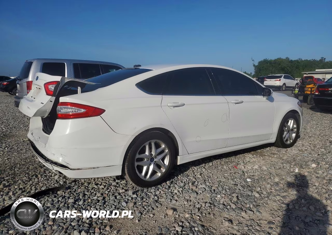 2013 Ford Fusion Se VIN:3FA6P0H7XDR337925 - 3