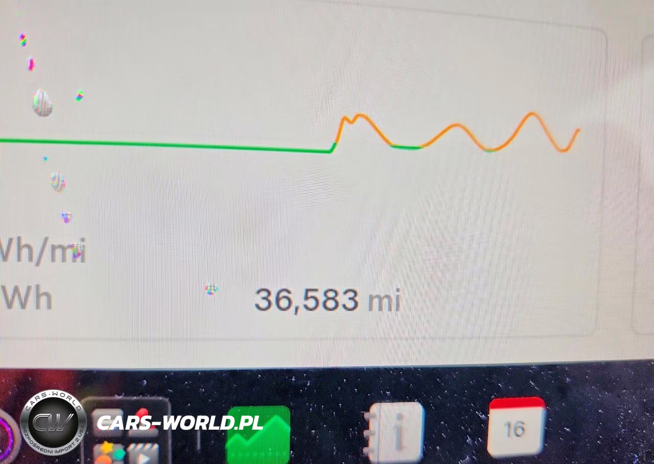 2022 Tesla Model 3 VIN:5YJ3E1EAXNF369303 - 9