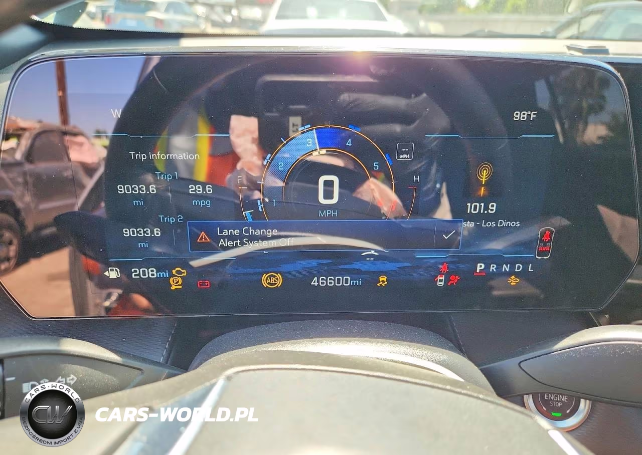 2025 Chevrolet Equinox Lt VIN:3GNAXHEG5SL323476 - 9