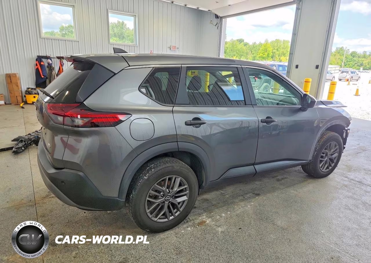 2023 Nissan Rogue S VIN:5N1BT3AB2PC780847 - 3