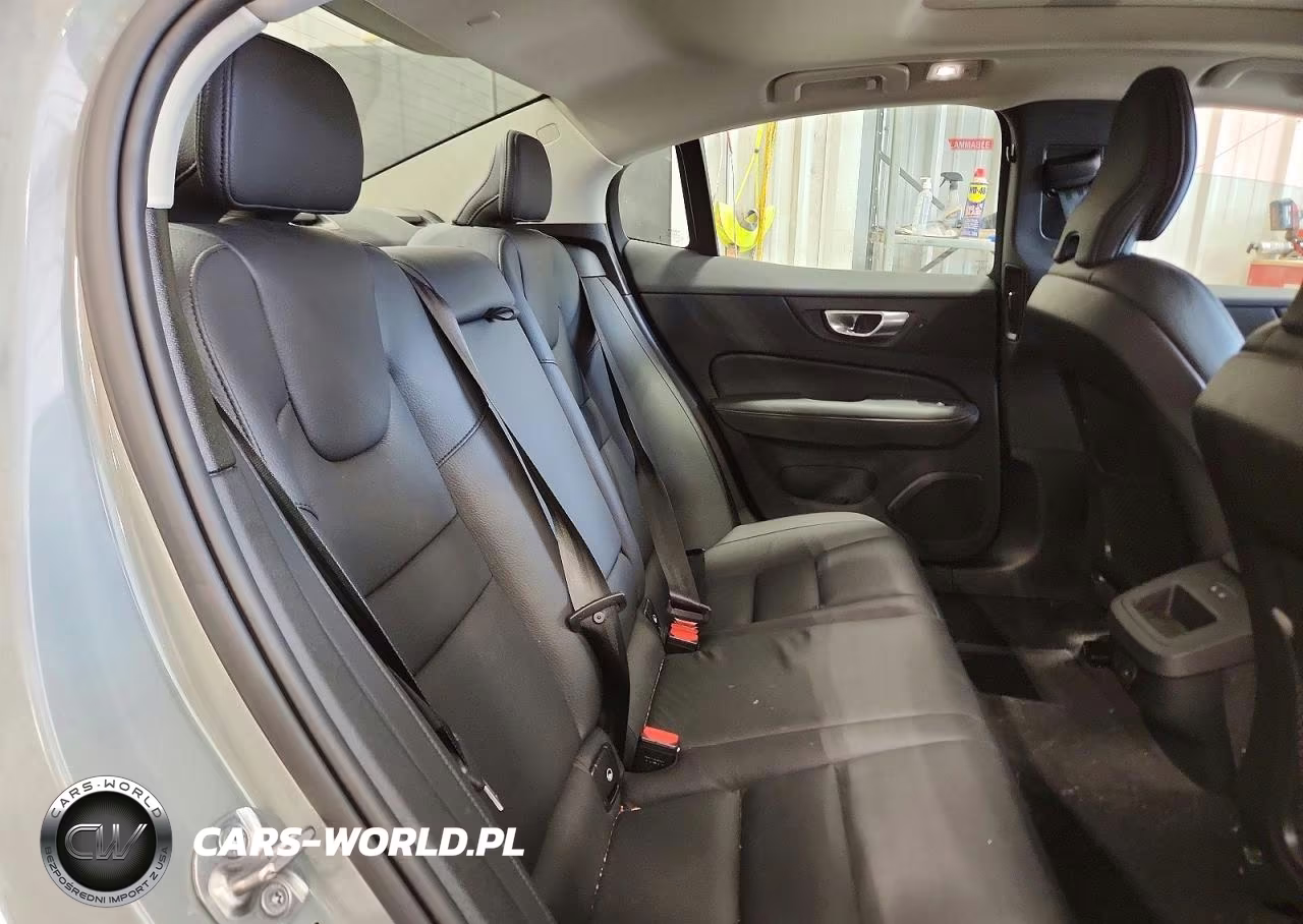 2025 Volvo S60 Plus VIN:7JRL12GCXSG365898 - 10