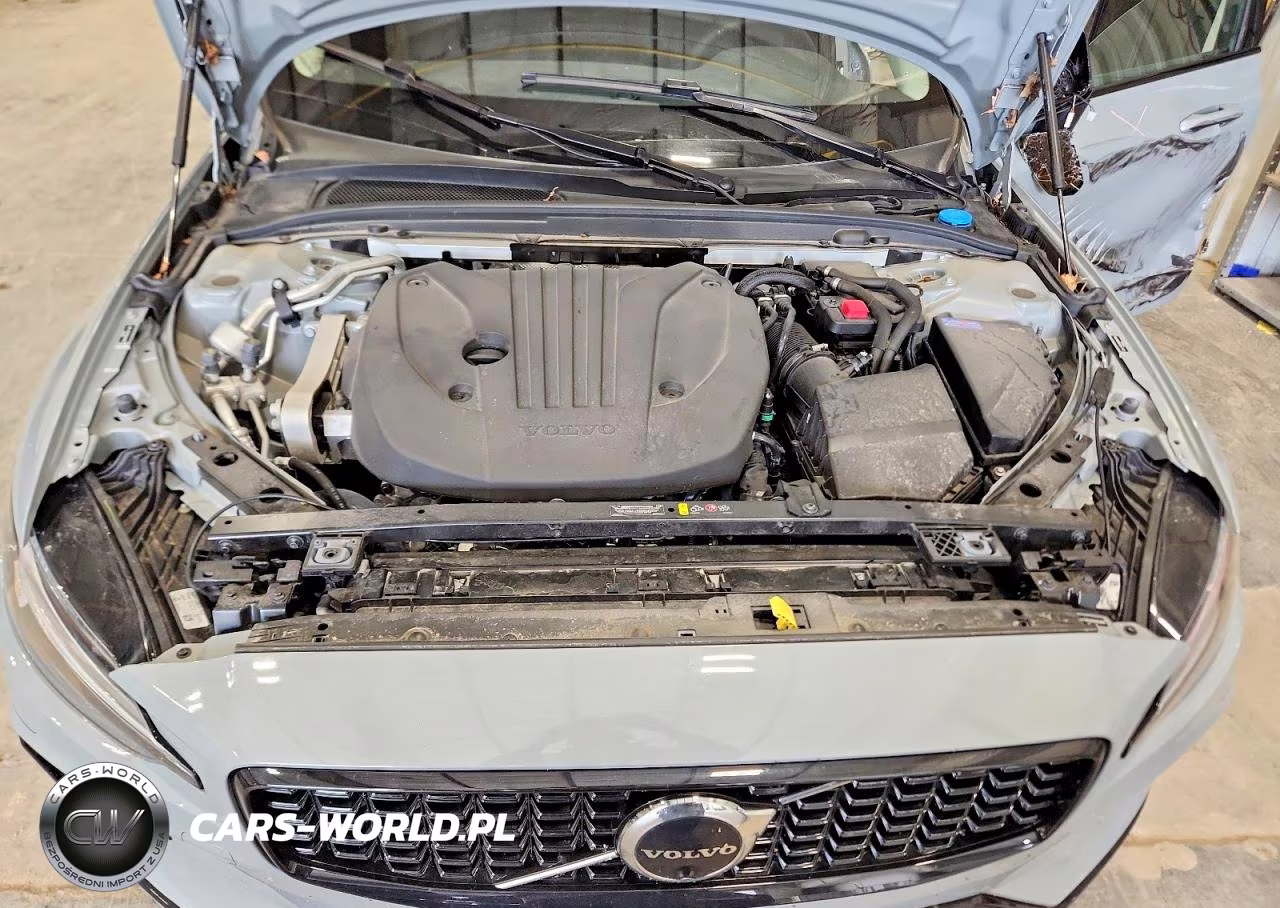 2025 Volvo S60 Plus VIN:7JRL12GCXSG365898 - 11