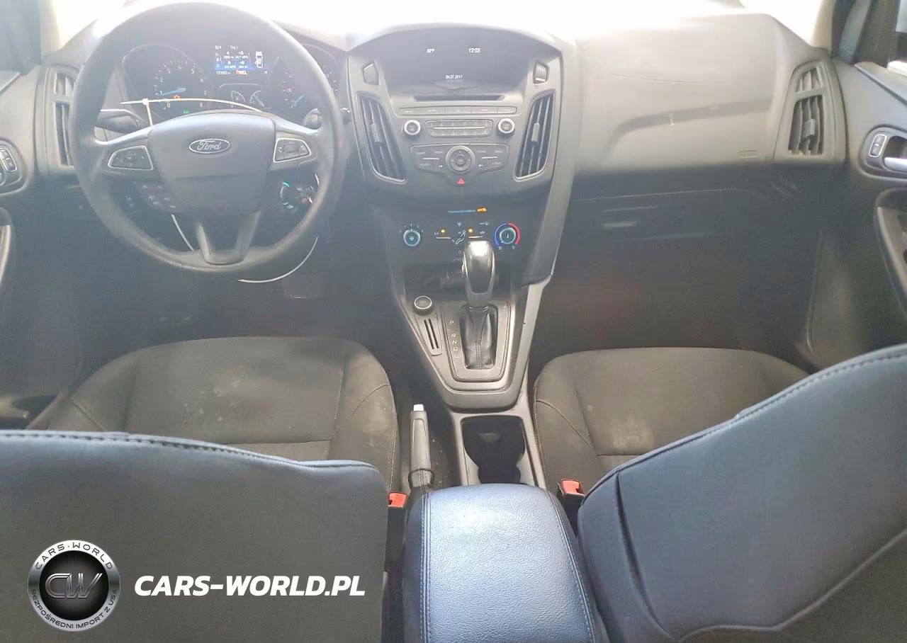 2016 Ford Focus Se VIN:1FADP3K20GL247546 - 8