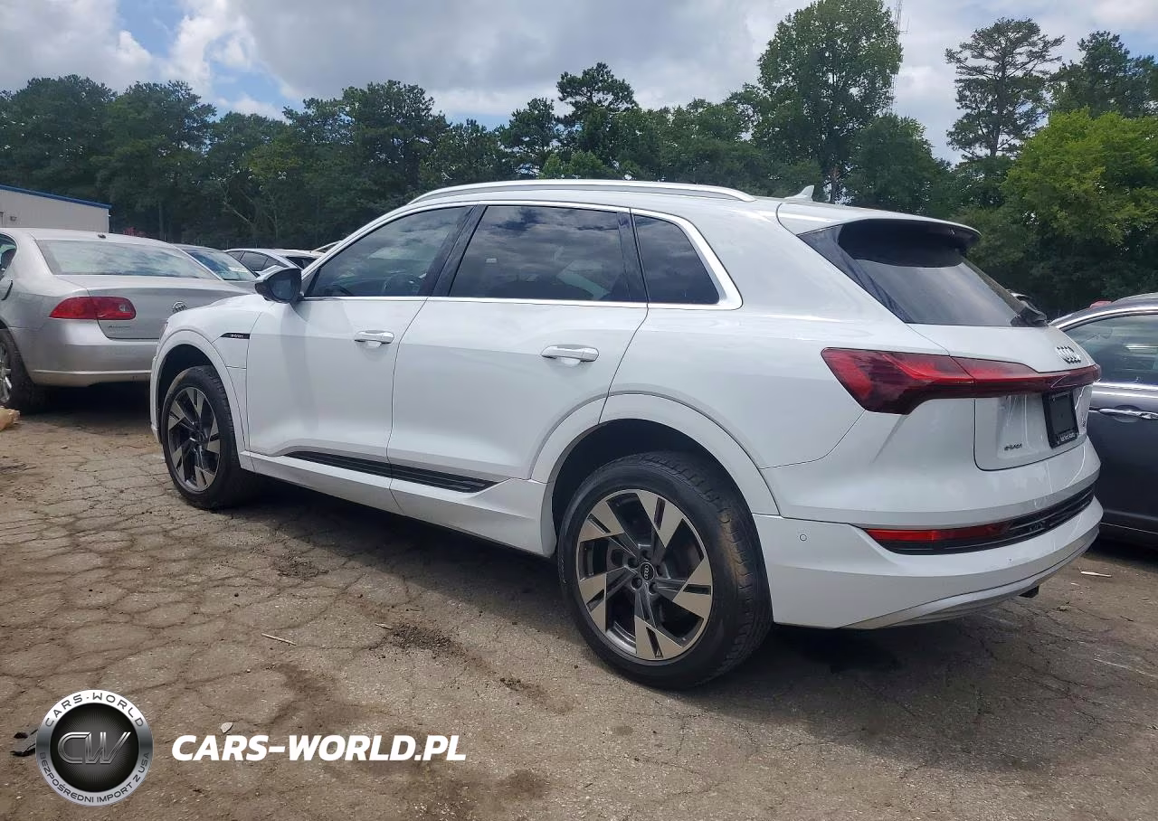 2021 Audi E-Tron Premium Plus VIN:WA1LAAGEXMB024151 - 2