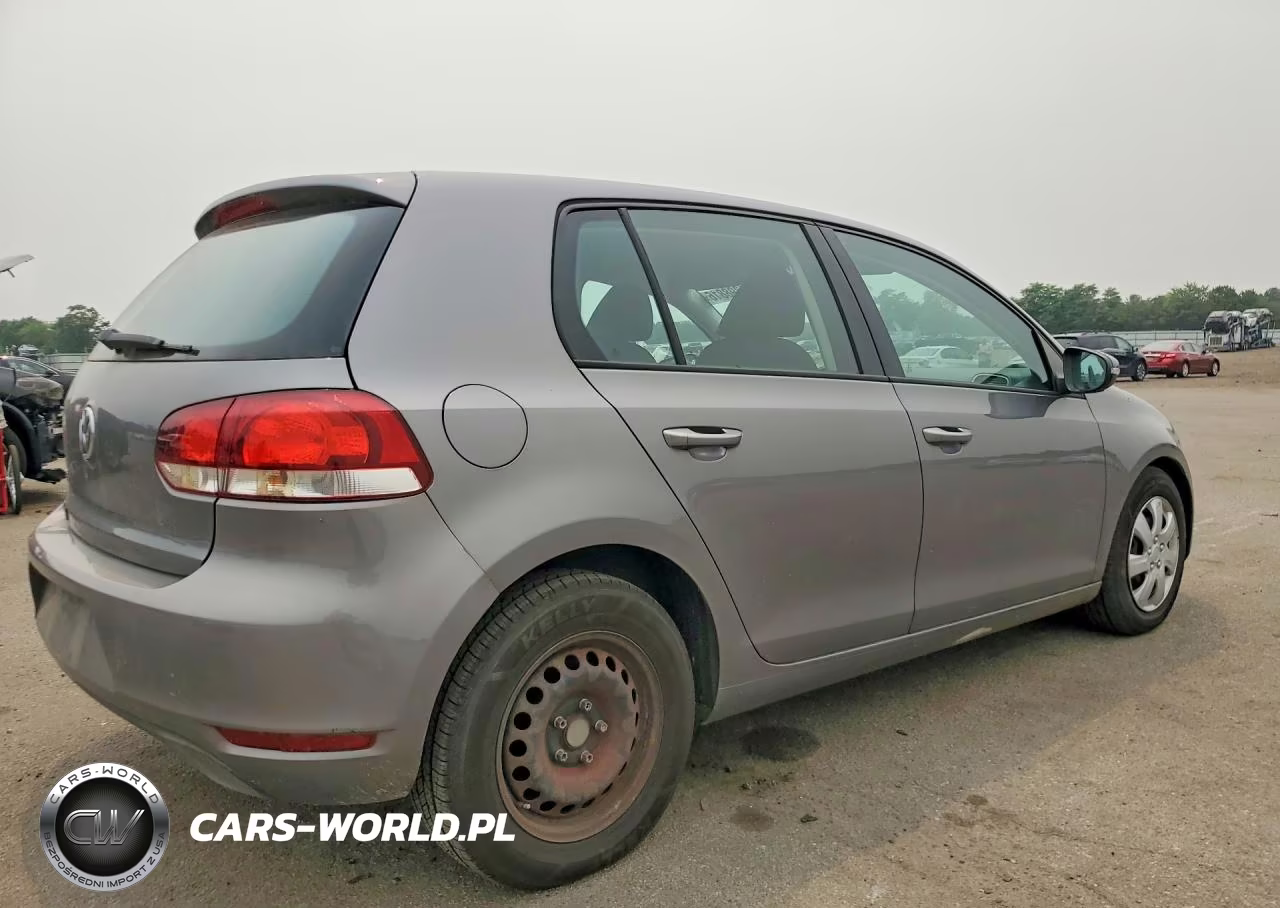 2010 Volkswagen Golf VIN:WVWDA7AJ1AW393116 - 3