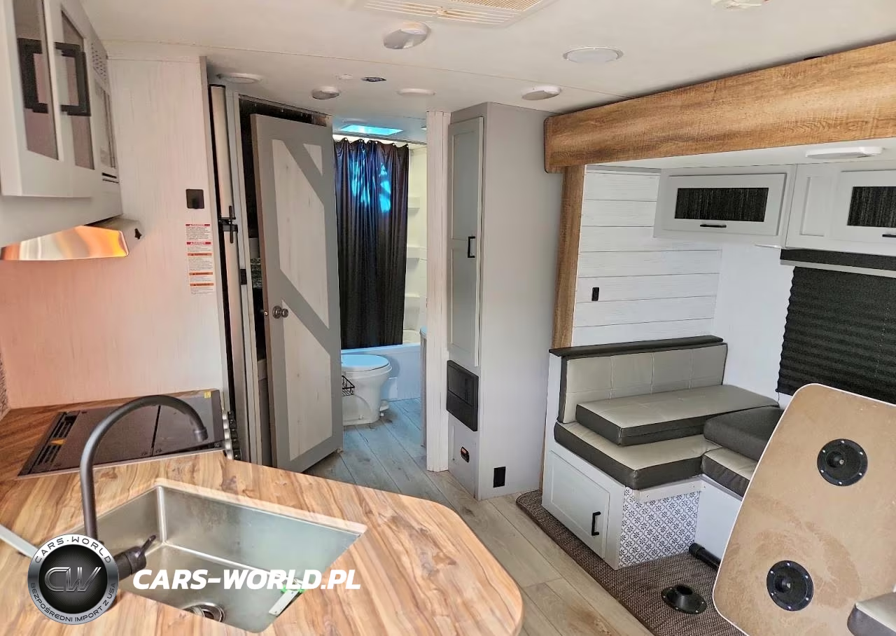 2022 Heartland North Trail Camper VIN:5SFNB2825NE484269 - 6