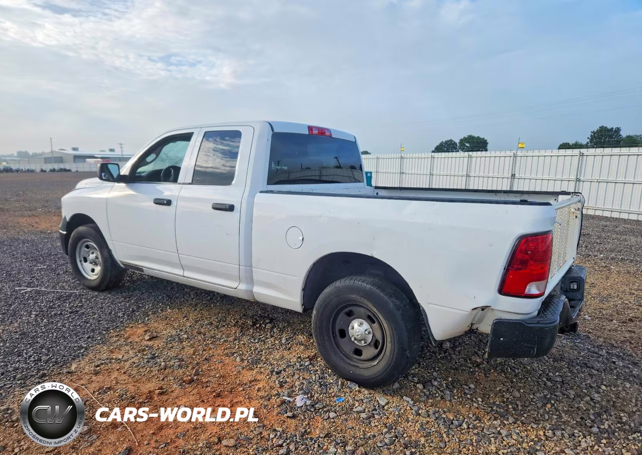 2019 Ram 1500 Classic Tradesman VIN:1C6RR6FG7KS618211 - 2