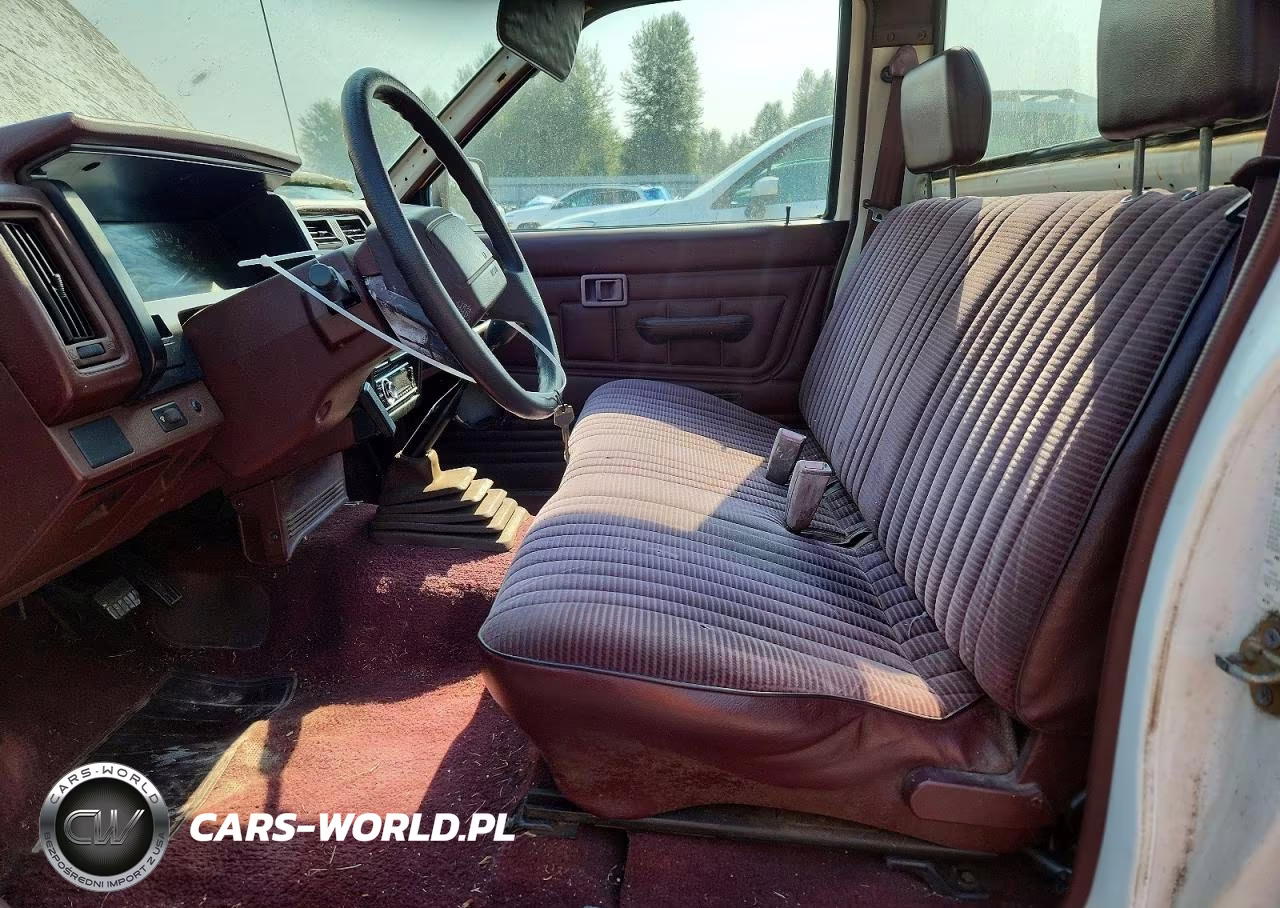 1993 Nissan Truck Short Wheelbase VIN:1N6SD11S7PC328007 - 7