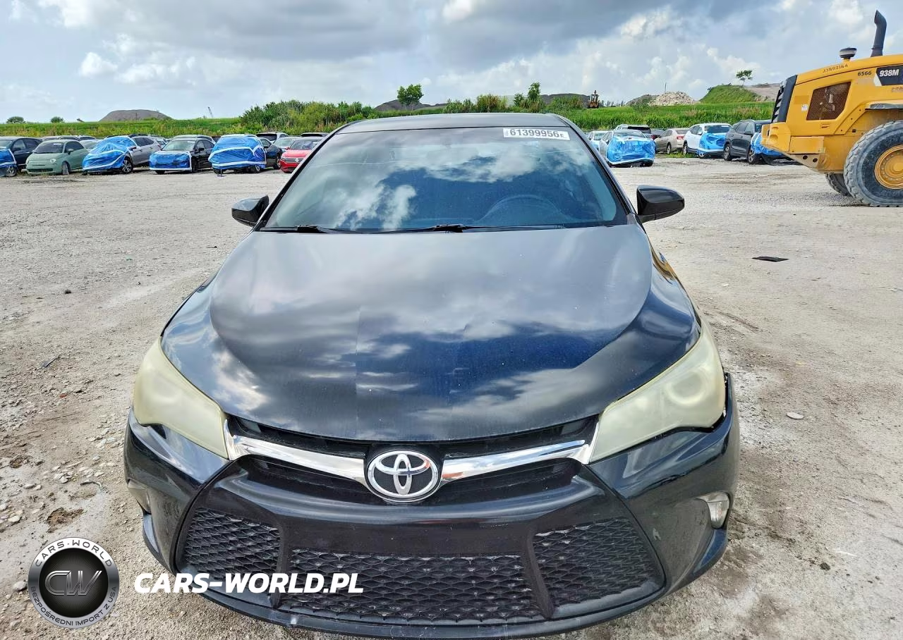 2015 Toyota Camry Se VIN:4T1BF1FK9FU004664 - 5