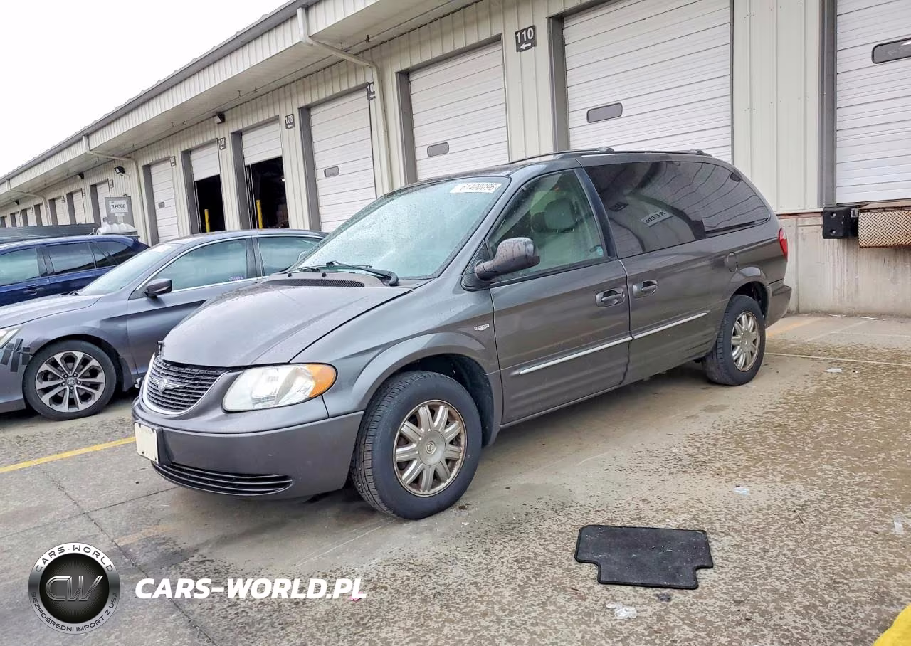 2004 Chrysler Town & Country Touring