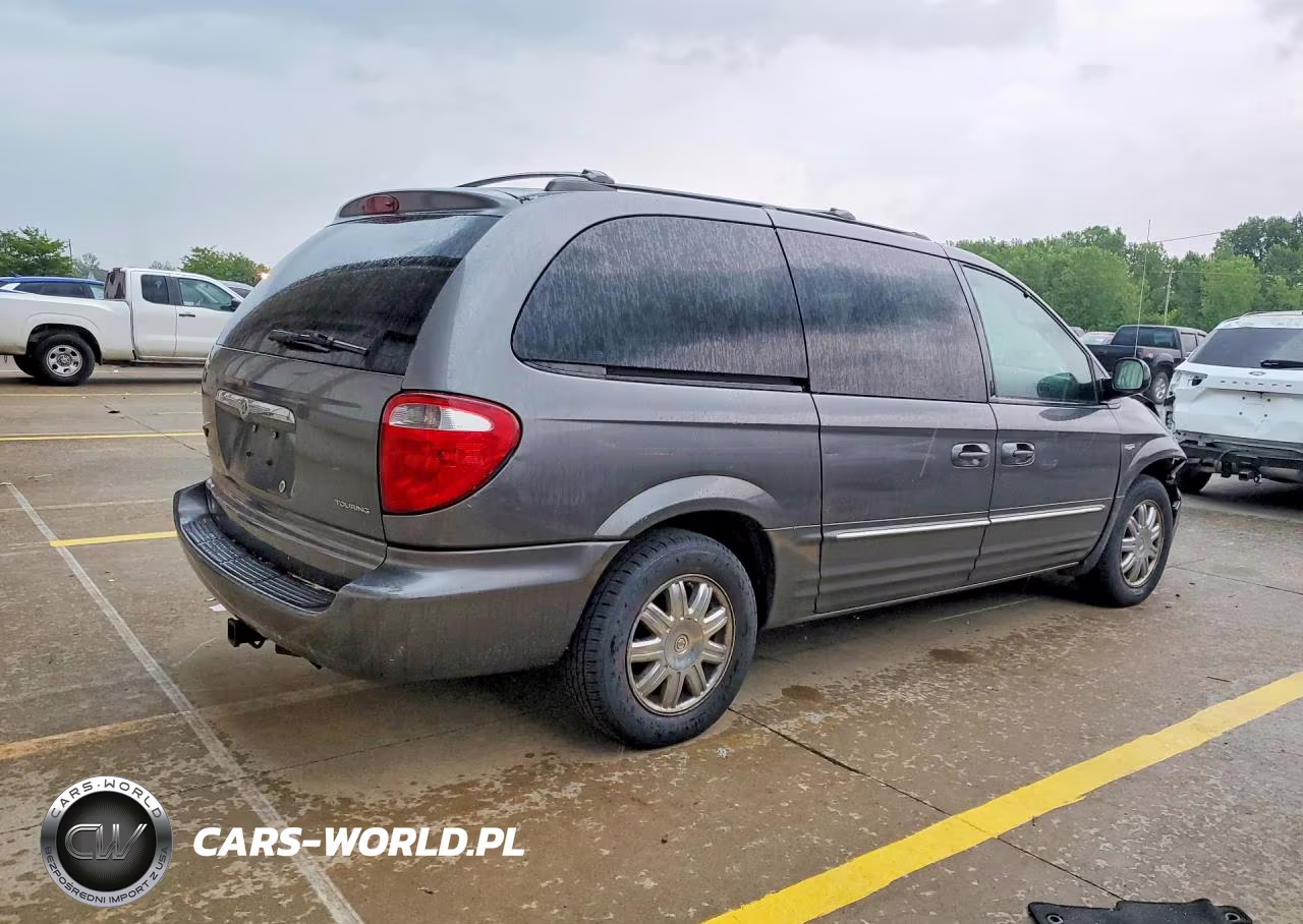 2004 Chrysler Town & Country Touring VIN:2C4GP54L34R544287 - 3