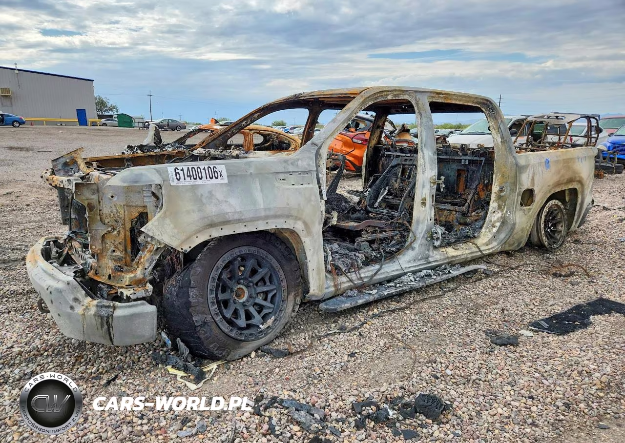 2021 GMC Sierra K1500 At4 – zdjęcie 1 z 12