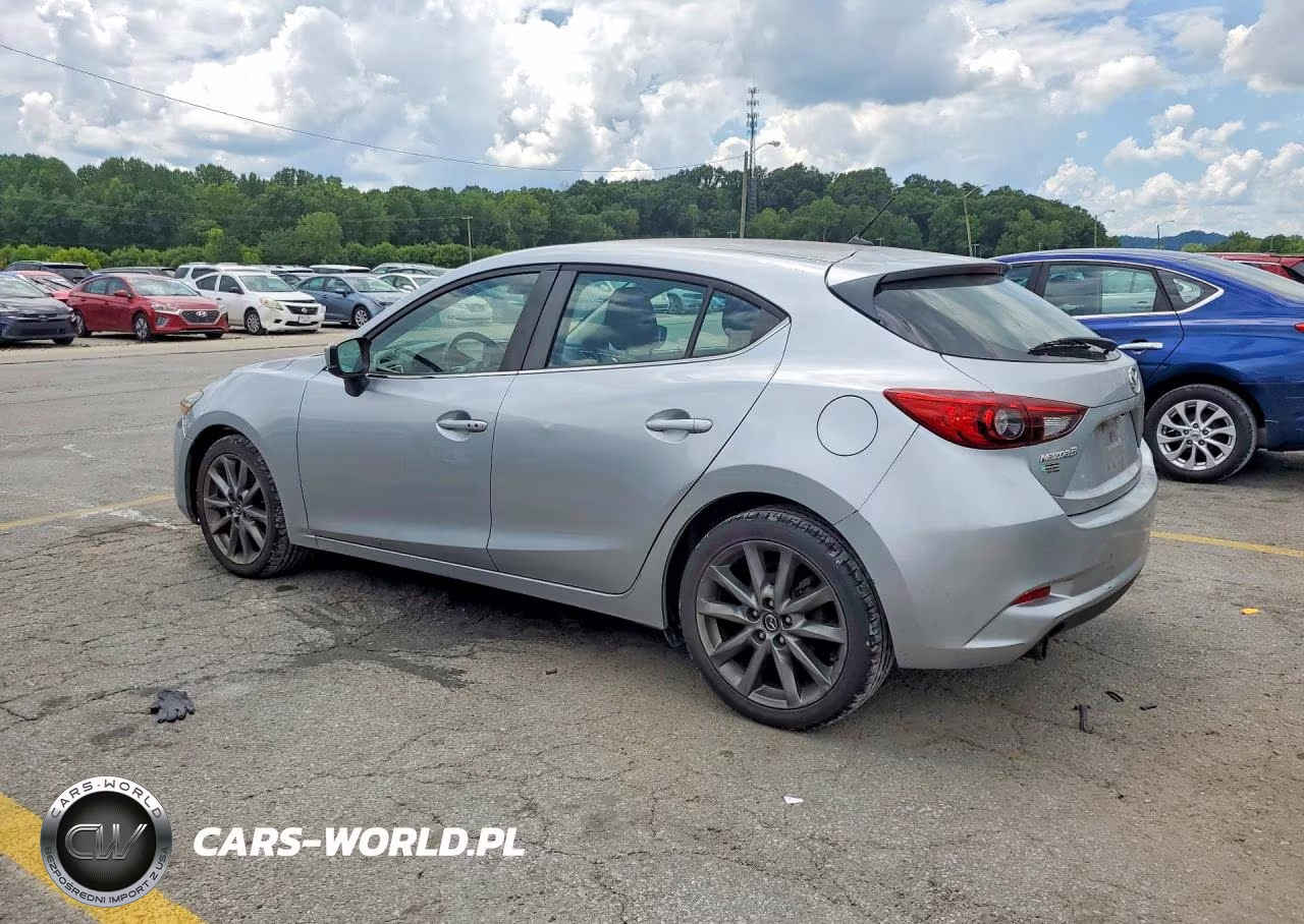 2018 Mazd 3 VIN:3MZBN1L32JM199571 - 2