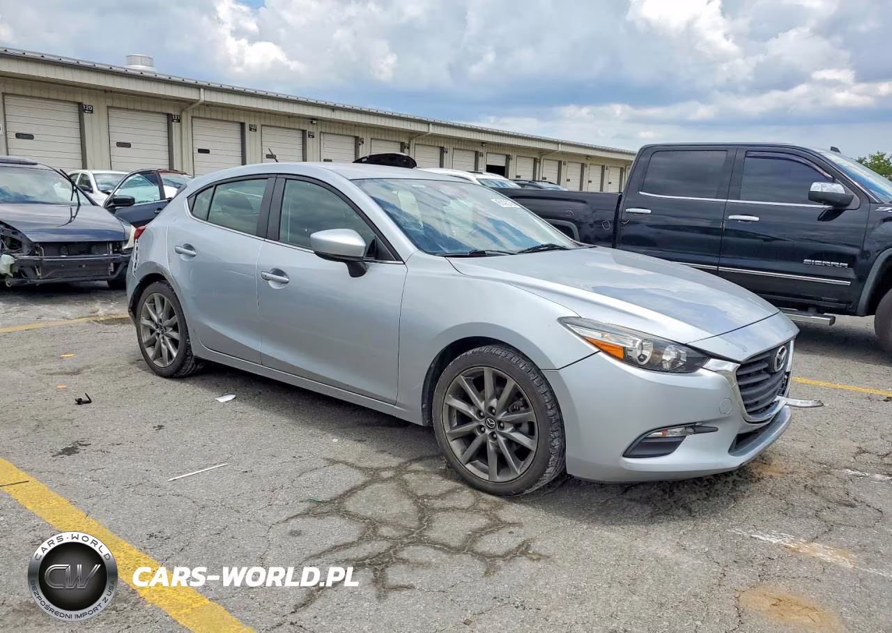2018 Mazd 3 VIN:3MZBN1L32JM199571 - 4