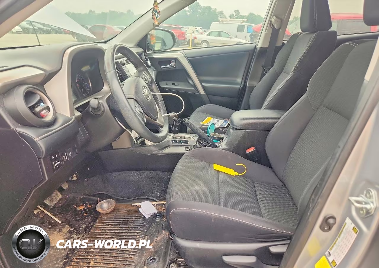 2018 Toyota Rav4 Xle VIN:2T3WFREV9JW414294 - 7