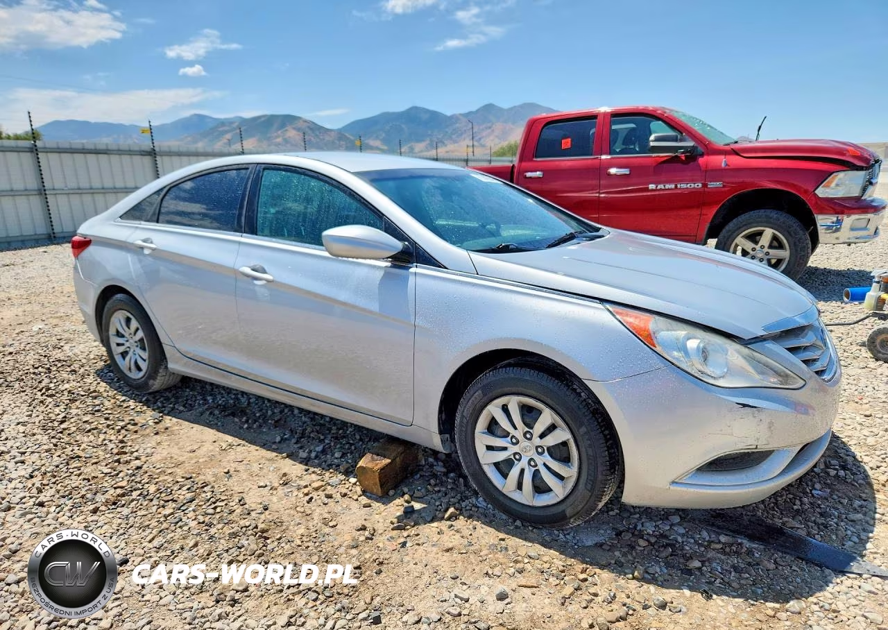 2011 Hyundai Sonata Gls VIN:5NPEB4AC1BH267783 - 4