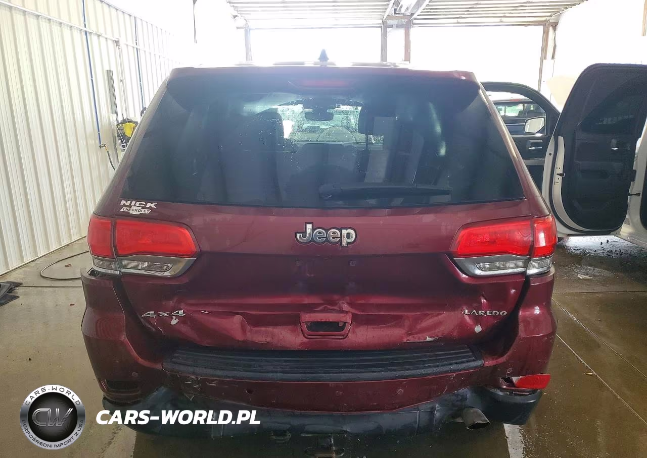 2017 Jeep Grand Cherokee Laredo VIN:1C4RJFAG3HC640894 - 6