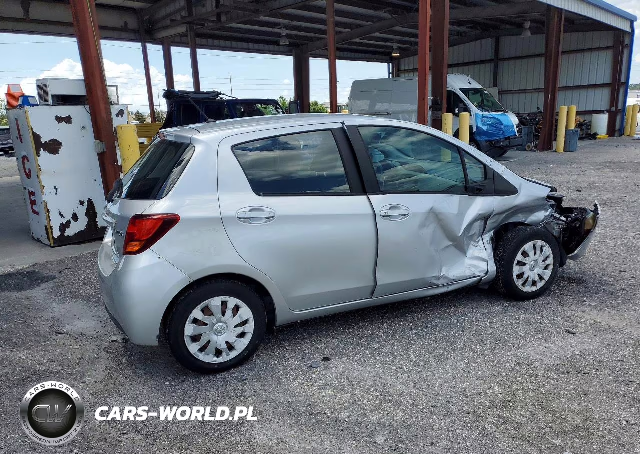2015 Toyota Yaris 5-Door L VIN:VNKKTUD31FA025110 - 3