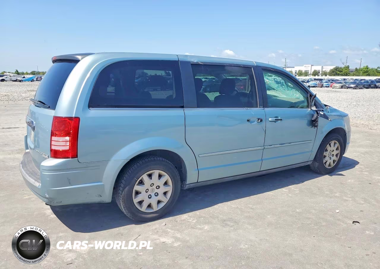 2009 Chrysler Town & Country Lx VIN:2A8HR44E99R659910 - 3