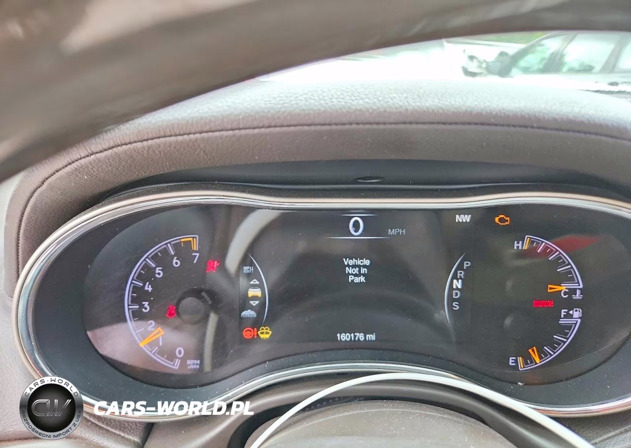 2014 Jeep Grand Cherokee Overland VIN:1C4RJFCG2EC177946 - 9