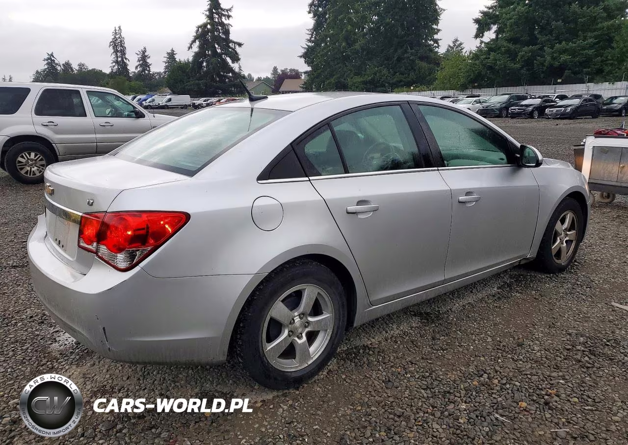 2014 Chevrolet Cruze Lt VIN:1G1PC5SB6E7108177 - 3