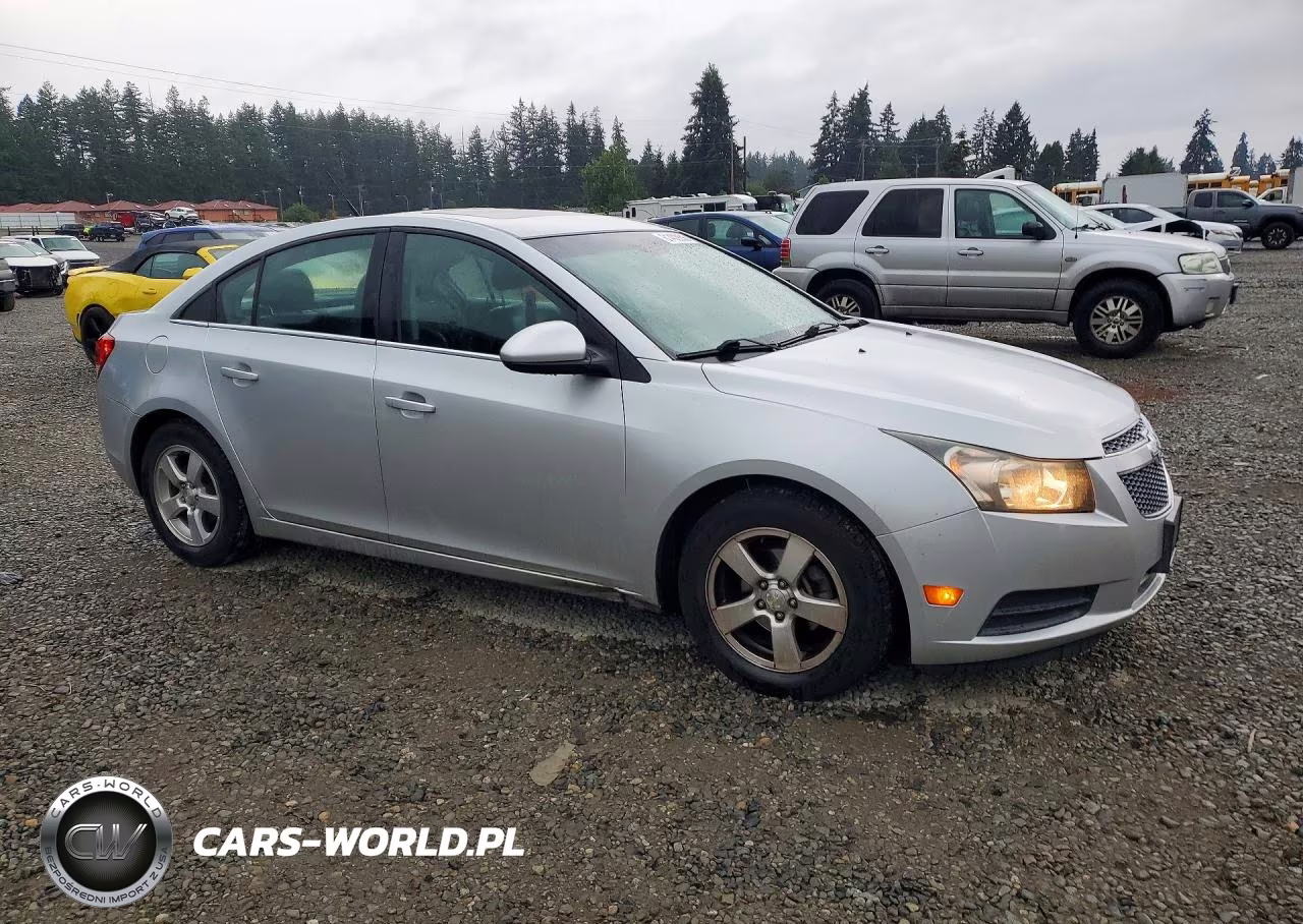 2014 Chevrolet Cruze Lt VIN:1G1PC5SB6E7108177 - 4