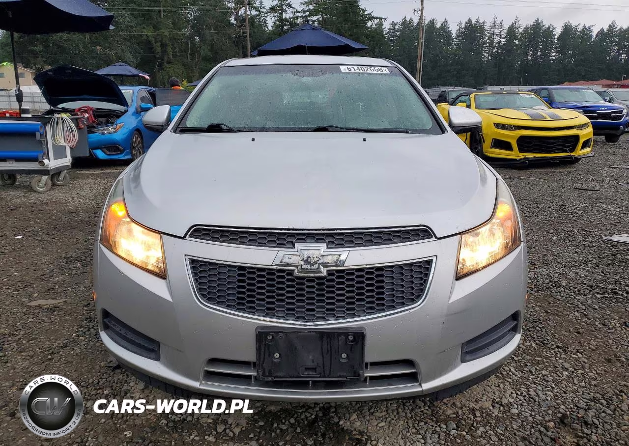 2014 Chevrolet Cruze Lt VIN:1G1PC5SB6E7108177 - 5