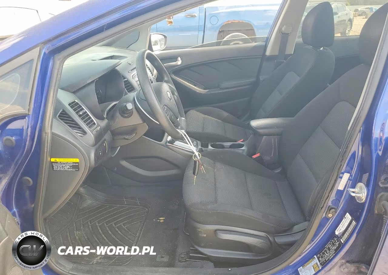 2017 Kia Forte Lx VIN:3KPFK4A78HE029465 - 7