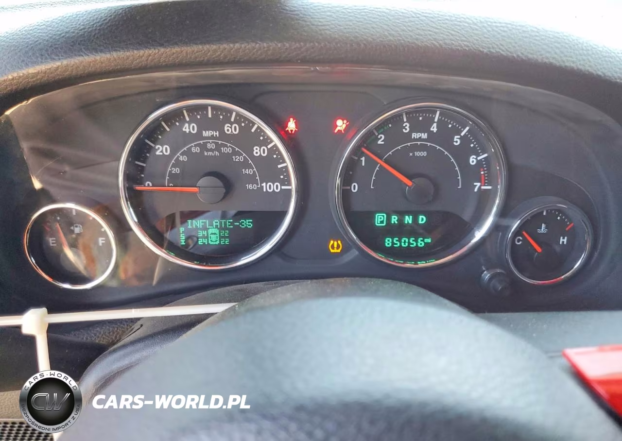 2015 Jeep Wrangler Sahara VIN:1C4AJWBG3FL512695 - 9