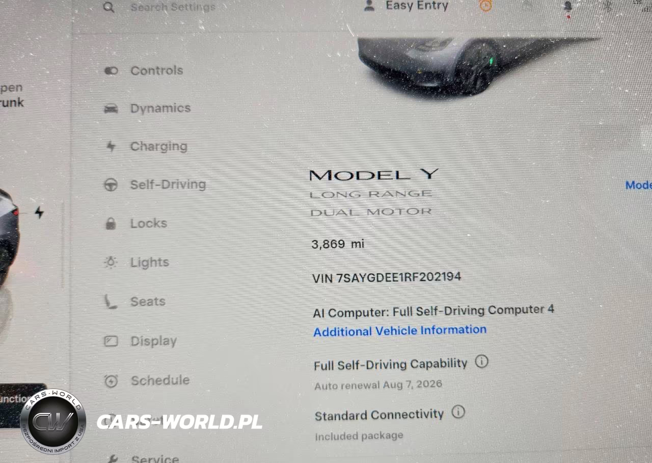 2024 Tesla Model Y VIN:7SAYGDEE1RF202194 - 9