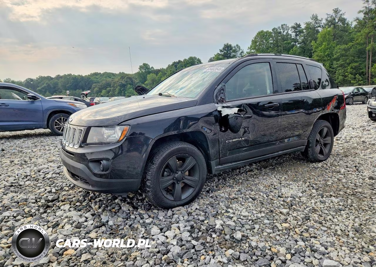 2016 Jeep Compass Latitude – zdjęcie 1 z 12