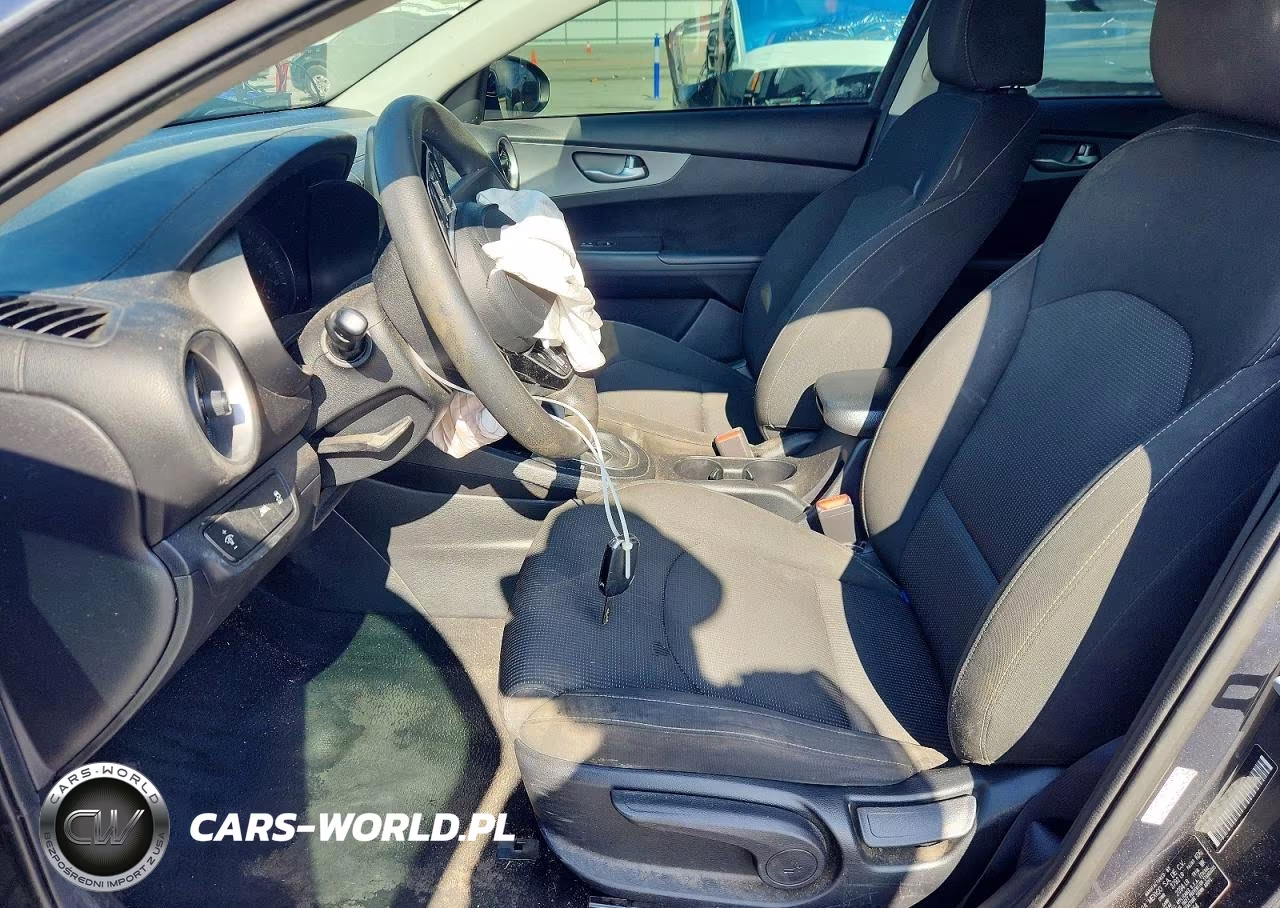 2021 Kia Forte Fe VIN:3KPF24AD3ME377254 - 7