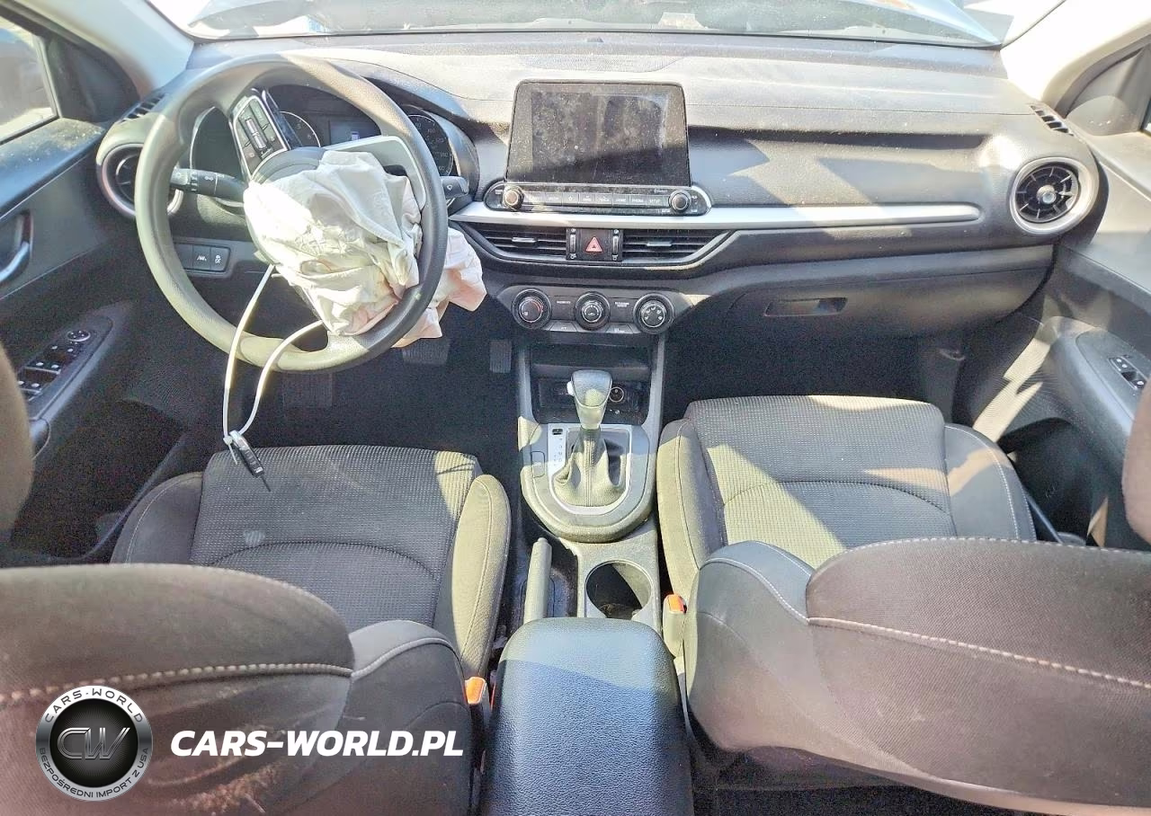 2021 Kia Forte Fe VIN:3KPF24AD3ME377254 - 8