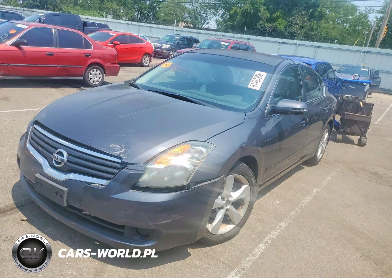 2009 Nissan Altima 3.5 Se – zdjęcie 1 z 12