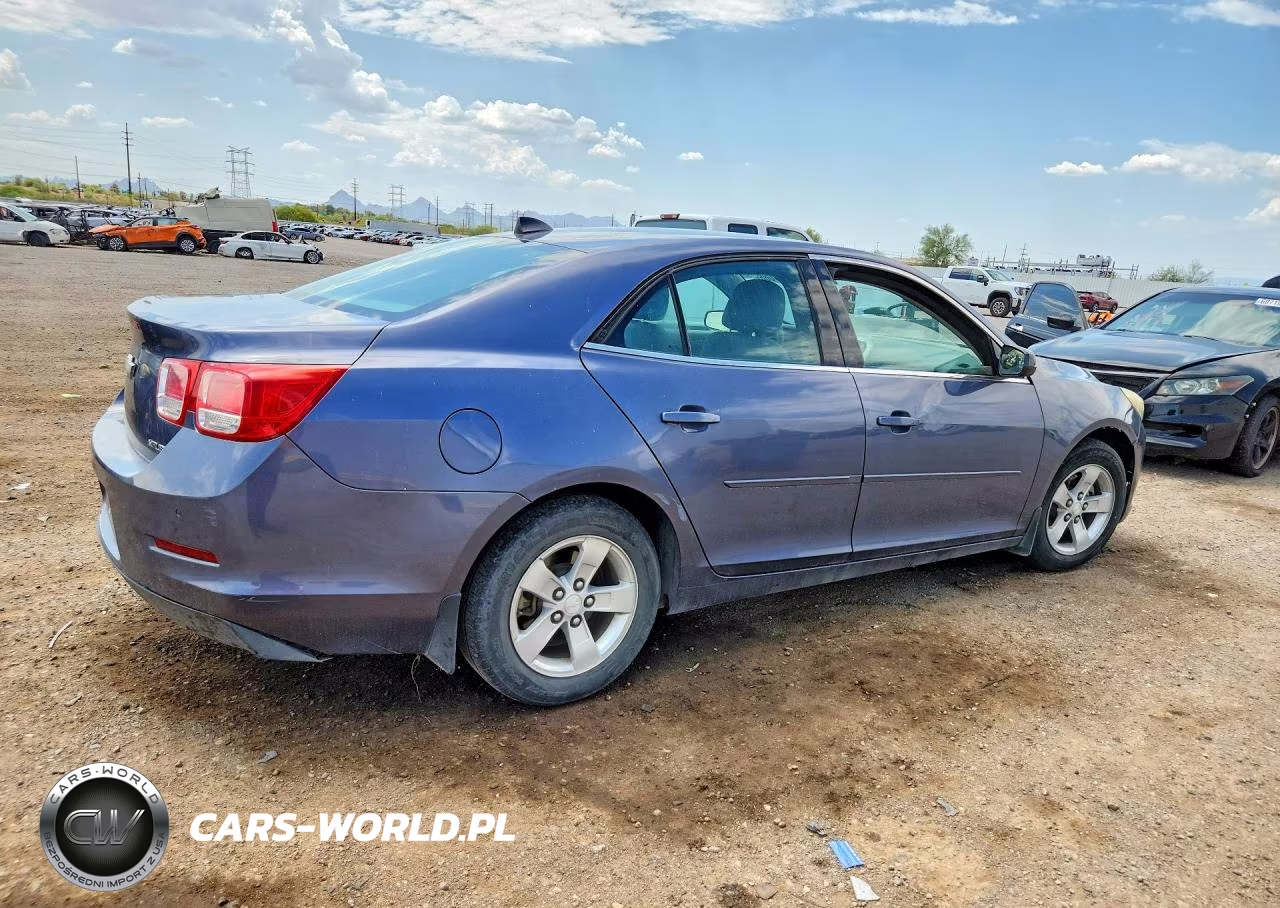 2013 Chevrolet Malibu Ls VIN:1G11B5SA9DF301623 - 3
