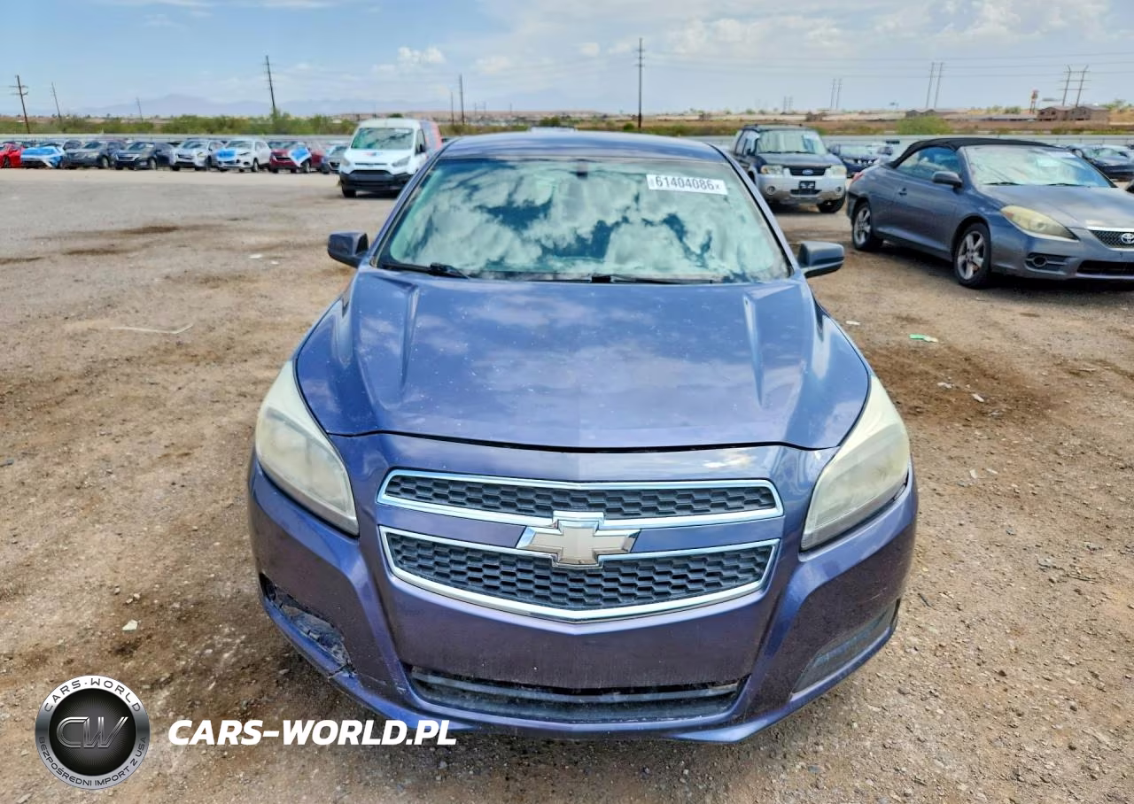 2013 Chevrolet Malibu Ls VIN:1G11B5SA9DF301623 - 5