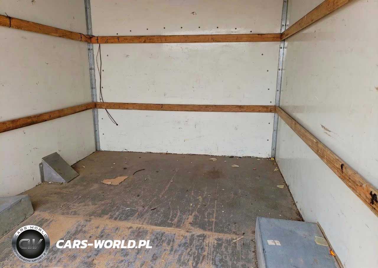 2012 GMC Savana Box Truck VIN:1GDY72BA4C1903293 - 10