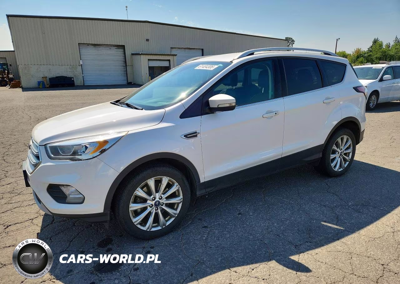 2017 Ford Escape Titanium – zdjęcie 1 z 12