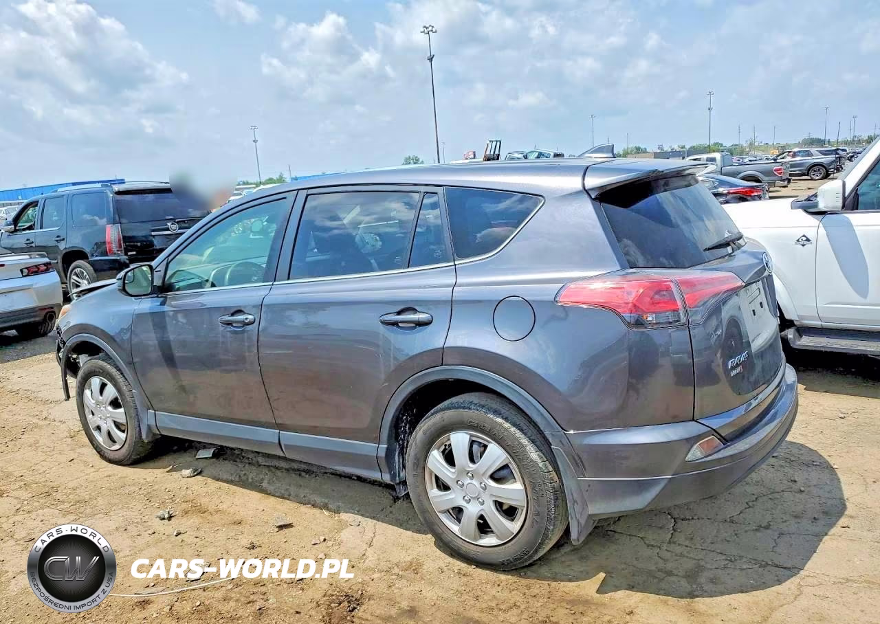 2018 Toyota Rav4 Le VIN:JTMBFREV3JJ216517 - 2