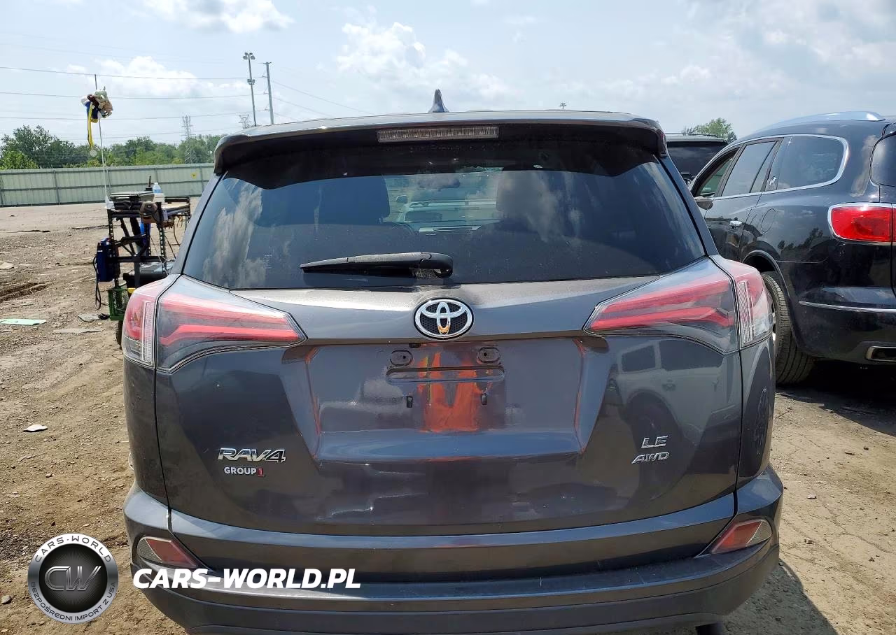 2018 Toyota Rav4 Le VIN:JTMBFREV3JJ216517 - 6