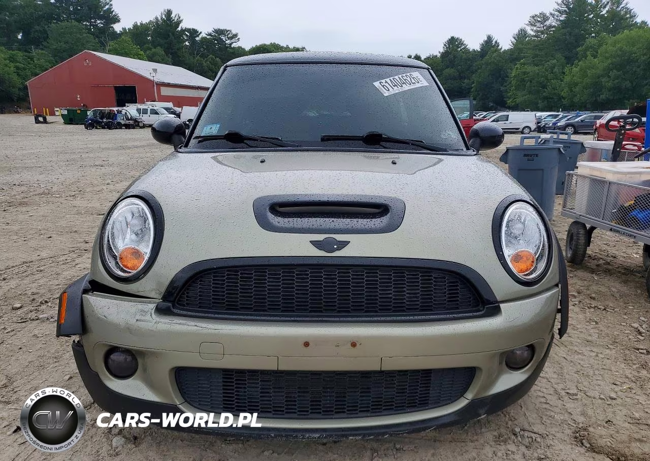 2008 Mini Cooper S VIN:WMWMF73538TT90048 - 5