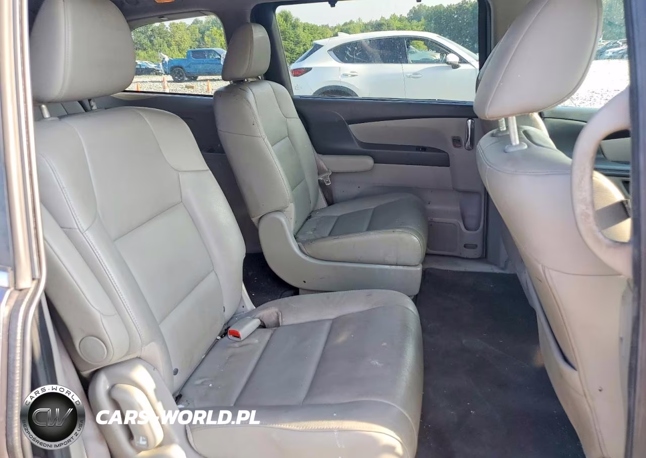 2015 Honda Odyssey Exl VIN:5FNRL5H69FB070255 - 11