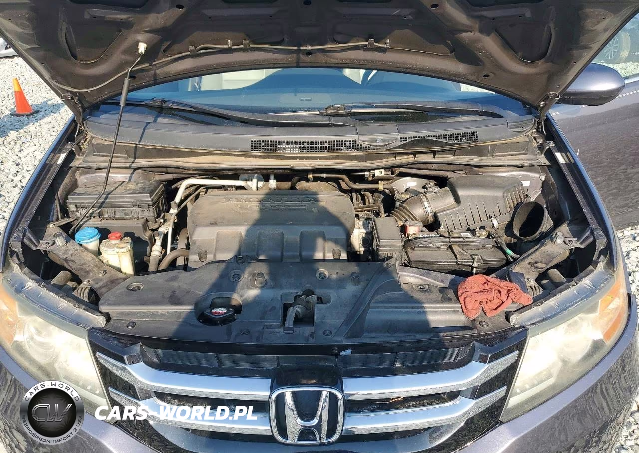 2015 Honda Odyssey Exl VIN:5FNRL5H69FB070255 - 12