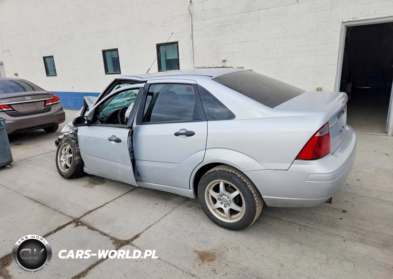2007 Ford Focus Zx4 VIN:1FAFP34N97W179827 - 2