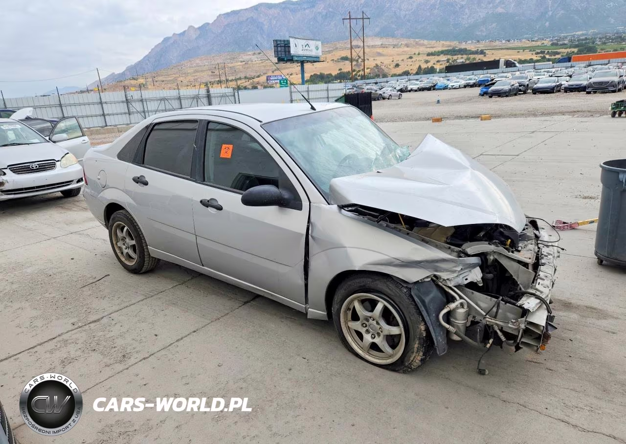 2007 Ford Focus Zx4 VIN:1FAFP34N97W179827 - 4