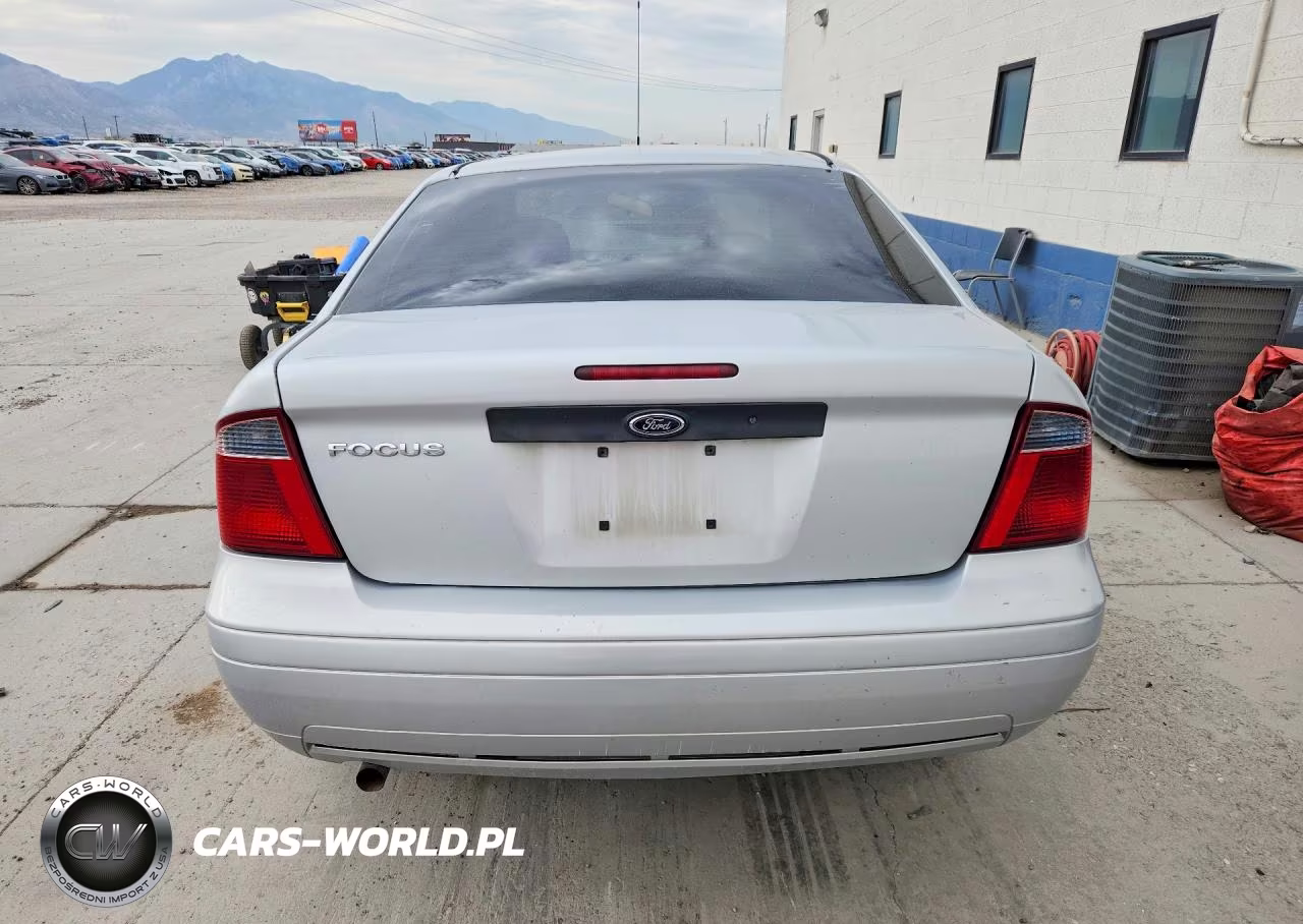 2007 Ford Focus Zx4 VIN:1FAFP34N97W179827 - 6