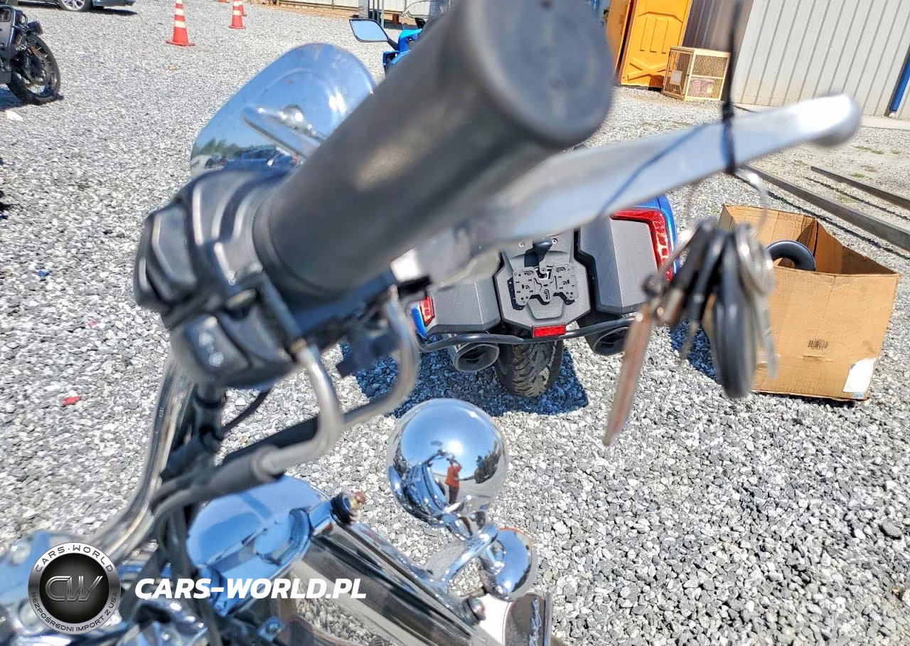 2005 Harley-Davidson Flstni VIN:1HD1JDB185Y071520 - 8