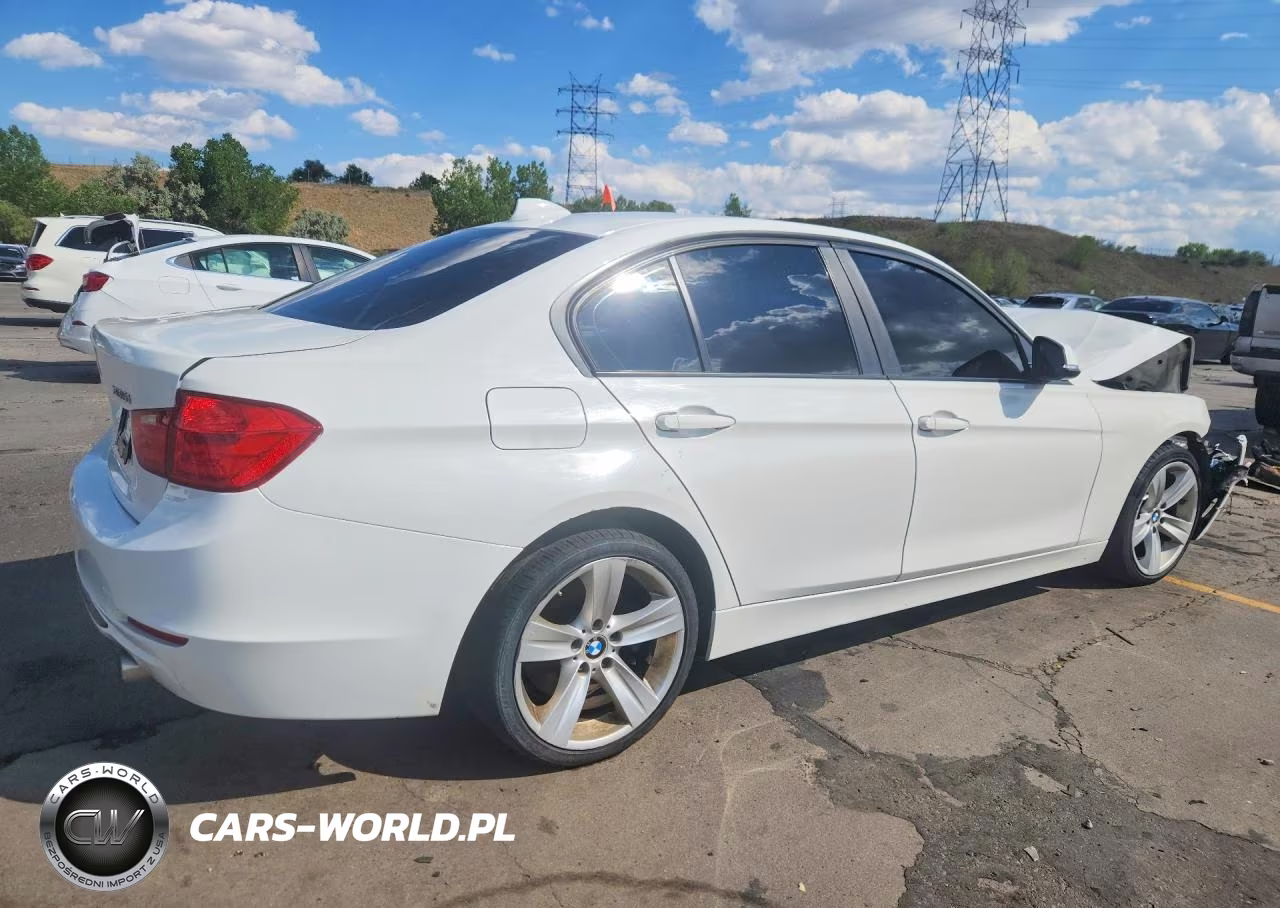 2013 BMW 335 I VIN:WBA3A9G58DNP37095 - 3