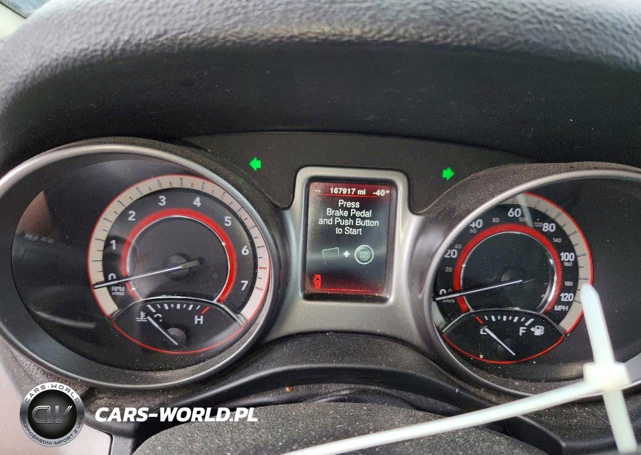 2018 Dodge Journey Crossroad VIN:3C4PDDGG0JT374867 - 9